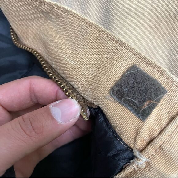 Vintage Distressed Carhartt Waist Cropped Arctic Jacket - Picture 9 of 11